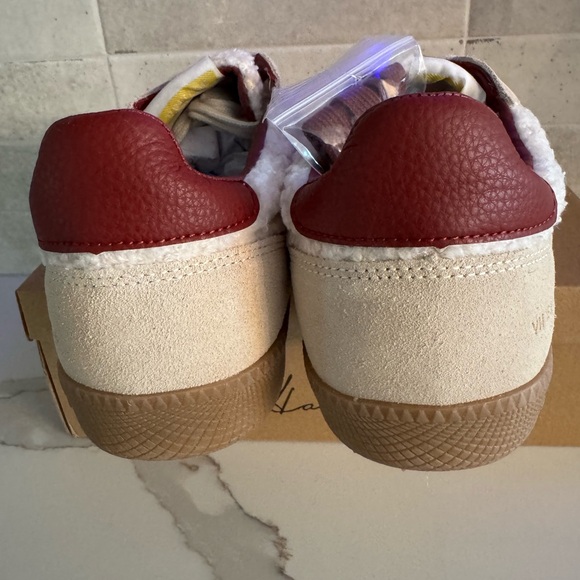 Vintage Havana Dreamer Faux Shearling and Leather/Suede Sneakers - Picture 10 of 15